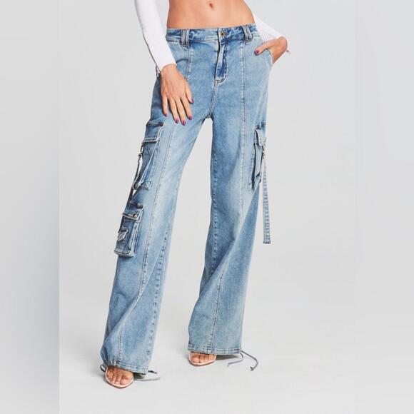 Retrofete Denim - Retrofete Alejandra High Rise Wide Leg Cargo Jean Size 28 **RARE FIND-EUC*